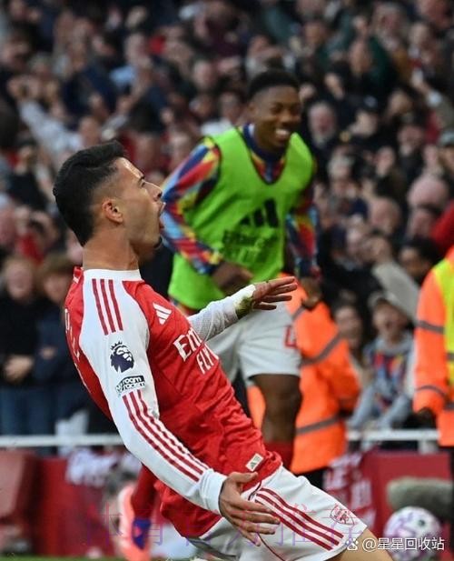 阿斯报:夏窗关窗前 利物浦曾1亿欧报价巴尔韦德 阿斯报:夏窗关窗前 利物浦曾1亿欧报价巴尔韦德